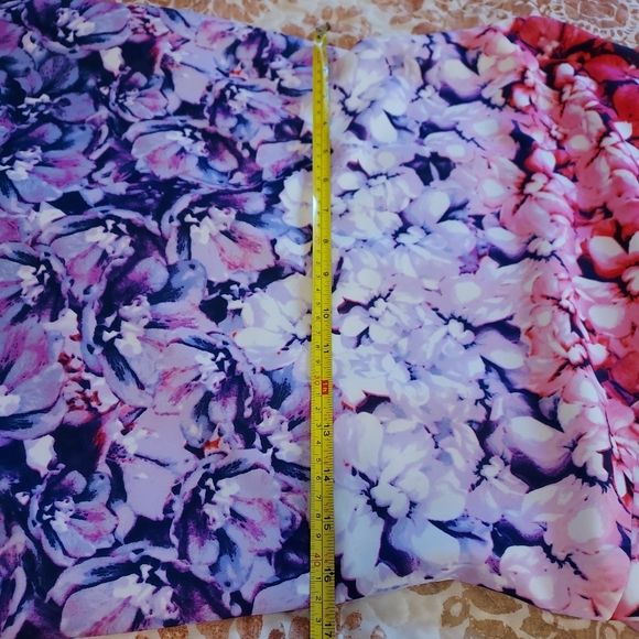 Vince Camuto Floral Sleeveless Dress w/Zipper Back - Picture 12 of 14